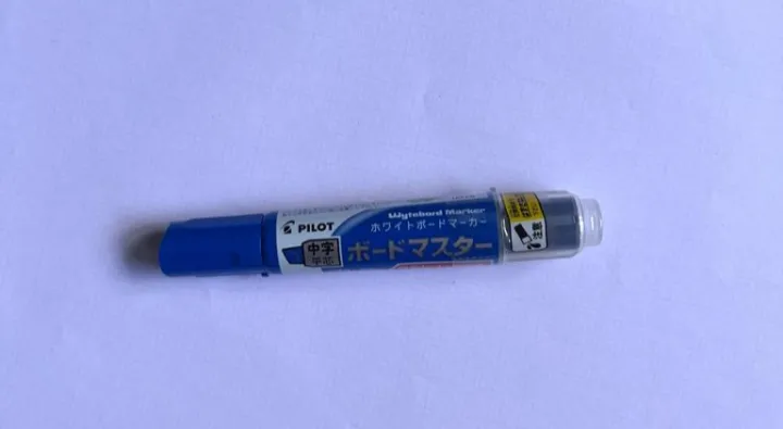 Japanese%20Pilot%20Chisel%20Medium%20-%20Refillable%20Marker%20pen%20-%20Image%204