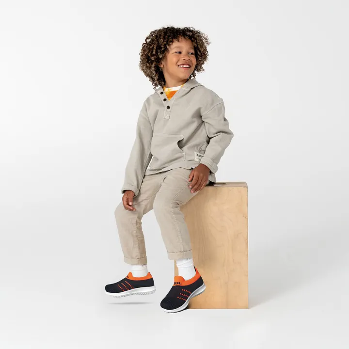 Kids%20Fashion%20Deck%20Shoes%20Breathable%20Soft%20Kids%20Sports%20Sneakers%20-%20Image%203