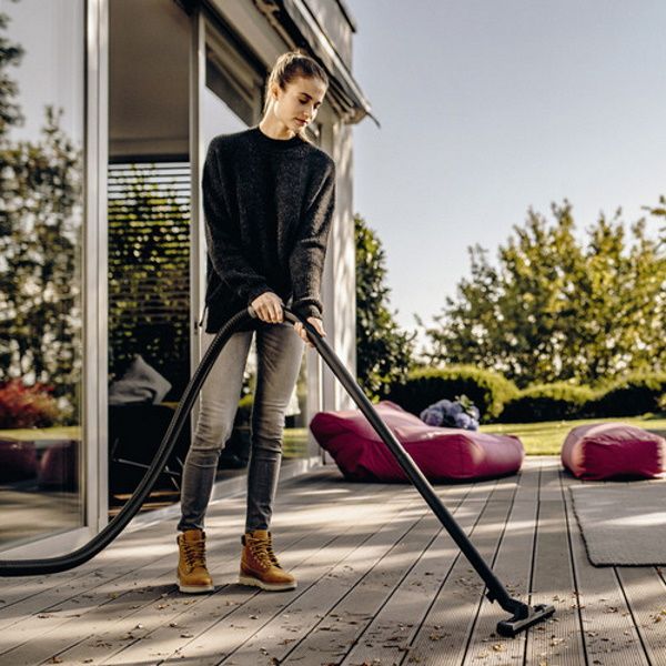 KARCHER%20WD%204%20VACUUM%20CLEANER%20-%20Image%203