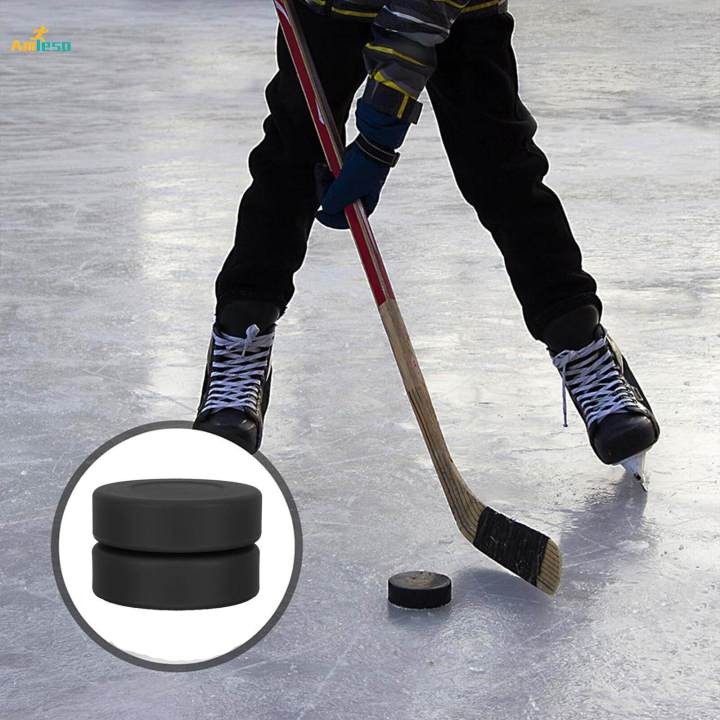 2%20Pieces%20Ice%20Hockey%20Puck%20Durable%20Rubber%20Hockey%20Puck%20Portable%20Multipurpose%20for%20Teenagers%20-%20Image%209