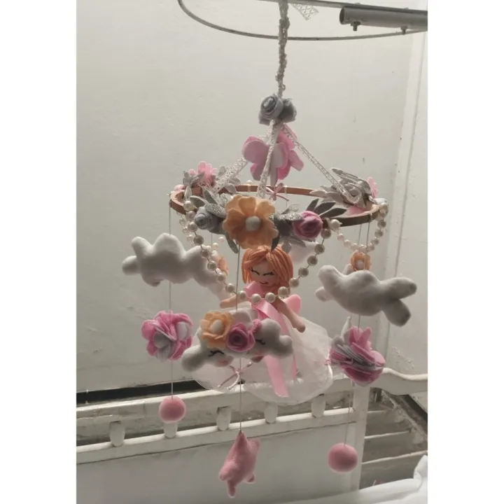 cot%20mobile%20for%20a%20%20baby%20girl,%20Baby%20princess%20cot%20mobile%20-%20Image%203