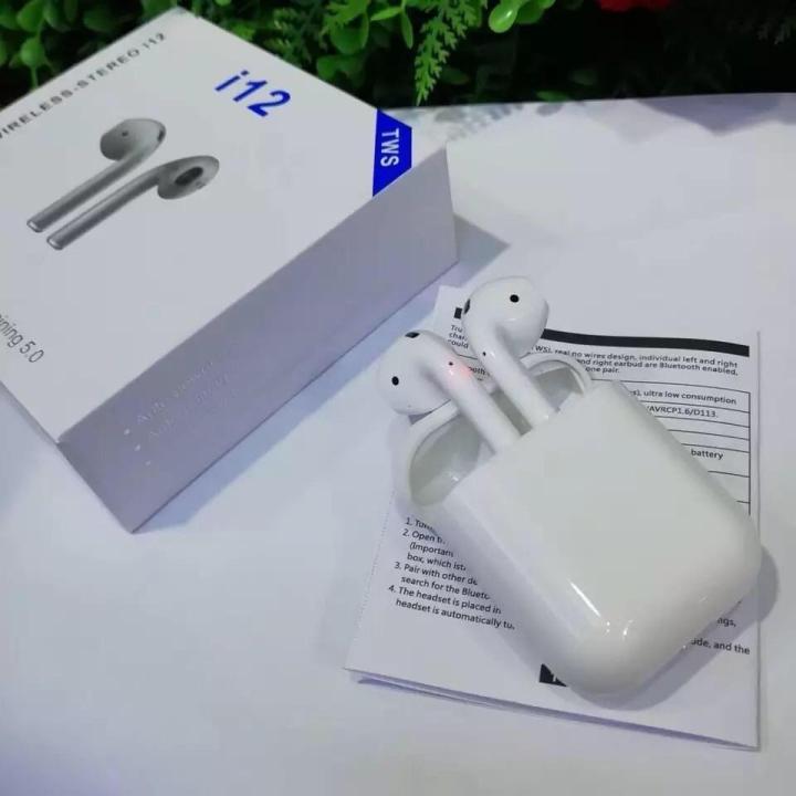 i12%20TWS%20with%20Bluetooth%20Headset%20Earphone%20Sport%20and%20Touch%20Control%20-%20Image%206
