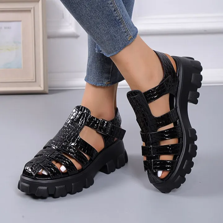 %E3%80%90FOOT%20SOFA%E3%80%91-2023%20New%20Women's%20Sandals%20Thick%20Sole%20Hollow%20Roman%20Sandal%20Buckle%20Luxury%20Design%20Comfort%20White%20Beach%20Shoes%20Summer%20Sandals%20for%20Women%20-%20Image%205