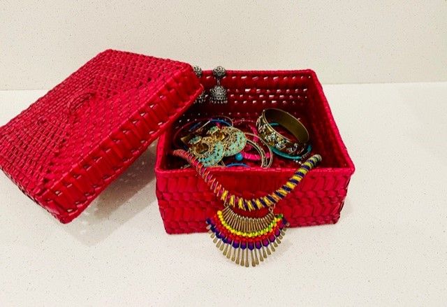 Ecofriendly%20multipurpose%20Red%20storage%20box%20-%20Image%203