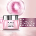 POND's Bright Miracle Day Cream Niasorcinol 45g - Moisturizer for Face, Brightening, & Skin Care. 