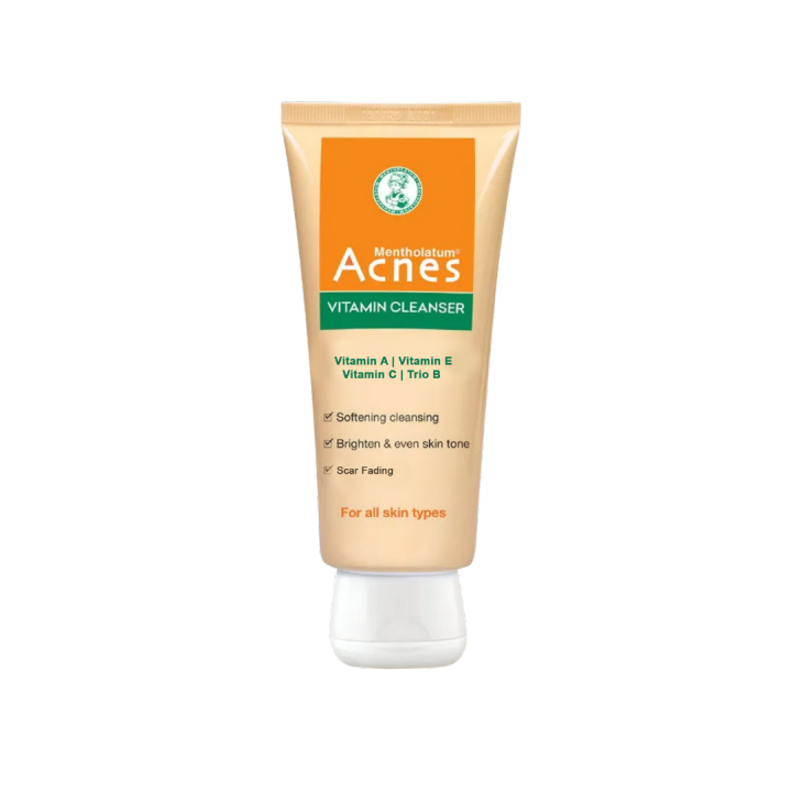 Acnes%20Vitamin%20Cleanser%20-%20Image%202