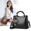 Hand Bag2023Summer New Shoulder Bag European and American Retro Easy Matching Shoulder Messenger Bag Online Influencer Fashion High-End. 