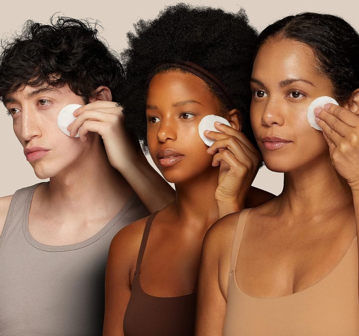 Garnier%20Skin%20Active%20Micellar%20Water%20125ml%20Facial%20Cleanser%20&%20Face%20Eye%20Lips%20Makeup%20Remover%20-%20Image%203