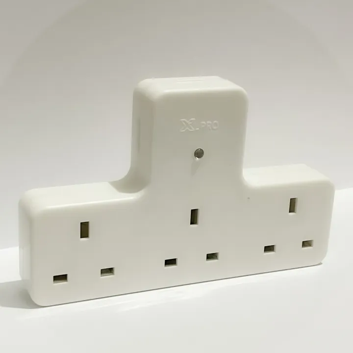 Multiplug%20wall%20Socket%20adapter%20-%20Multi%20Socket%203%20way%20Universal%20outlet%20Travel%20adapter%20-%20Image%204