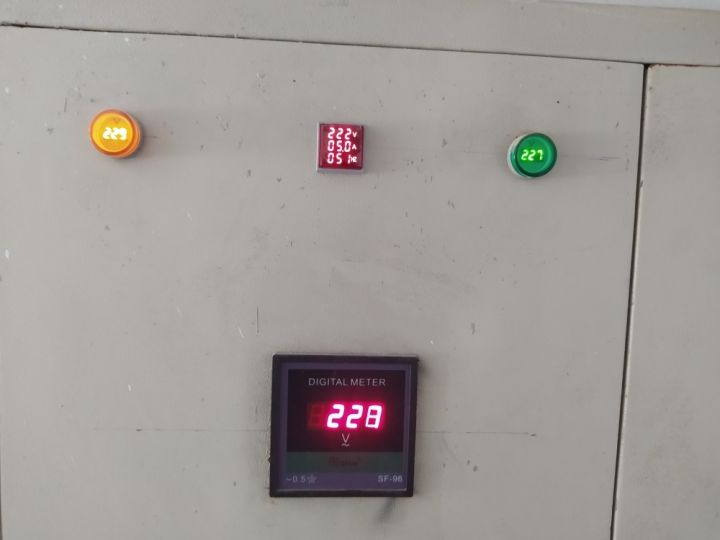 3in1%20AC%20Volt%20Amp%20Frequency%20hertz%20meter%203%20in%201%20AC%20Voltage%20Ampere%20Frequency%20hertz%20Panel%20meter%20Digital%2022mm%20meter%20good%20quality%20-%20Image%204