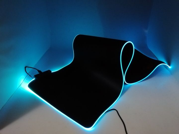 Jedel%20MP-02%20RGB%20Gaming%20Mouse%20Pad%20large%20Size%20with%20%20Color%20Changing%20-%20Image%204