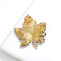 Women Exquisite Luxury Rhinestone Maple Leaf Pins Jewelry Lady Decoreation Boutique Banquet Party Dress Brooches Badges Corsage. 