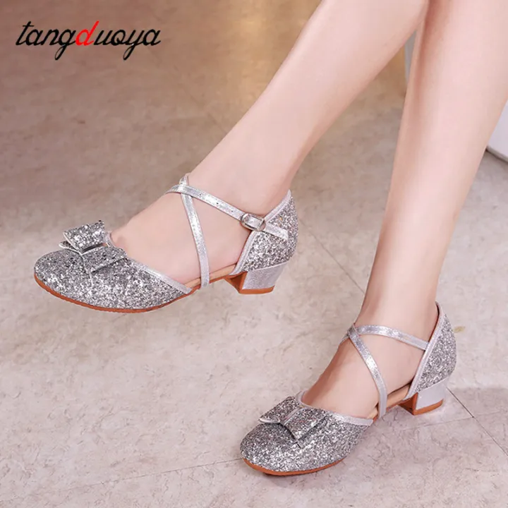 Girls%20Princess%20Shoes%20Sequined%20latin%20dance%20shoes%20for%20kids%20girl%20low%20heels%203cm%20Party%20Dress%20Wedding%20sandals%20butterfly%20Salsa%20Dance%20Sh%20-%20Image%204