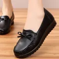 【ZOSR】Korea Fashion Flat women shoes Casual Work Shoes Non-slip Comfortable Shallow Mouth Leather Shoes. 
