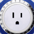 2X 24 Hour Timer Socket Mechanical Program Timer Switch Socket 230V Wall Outlet Protector Energy Saveing(US Plug). 