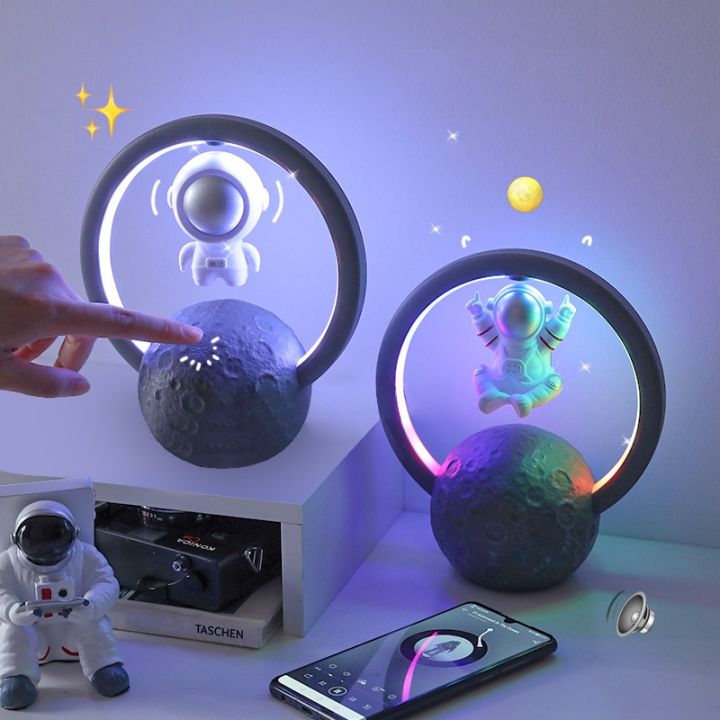 Migeet Magnetic Levitation Bluetoo-th Speaker Astronaut Creative Mini Audio