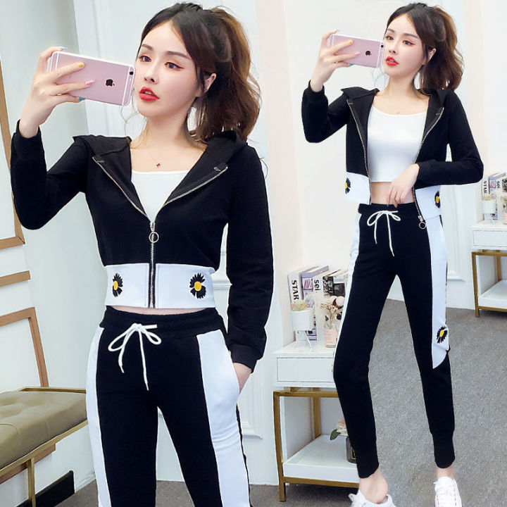 Casual Sportswear Suit for Women Spring and Autumn2023New Korean Style Fashion Western Style Long Sleeve Hooded Three-Piece Sweater Set