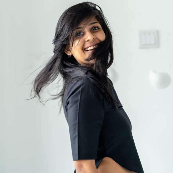 Body%20Language%20-%20Black%20-%20Image%203