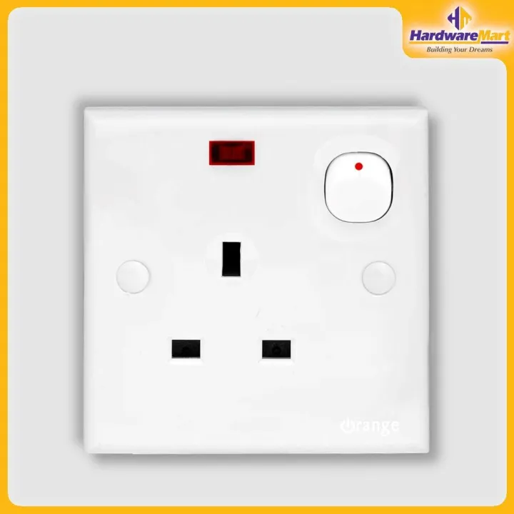 13A%20SWITCHED%20SOCKET%20OUTLET%20NEON%20-%20Image%202