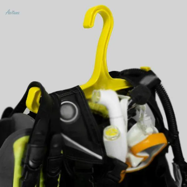 Diving%20Wetsuit%20Hanger%20Dry%20Suit%20Dive%20Hanger%20BCD%20Holder%20Yellow%20-%20Image%206