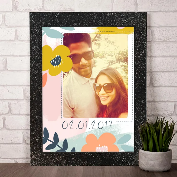 A3%20Size%20Personalised%20photo%20frame-%20Black%20dot%20frame%201%20photo%20-9%20-%20Image%205