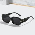 Fashion Square Sunglasses Women Brand Designer Vintage Retro Black Eyewear Shades UV400 Men Trending Sun Glasses Oculos De Sol. 