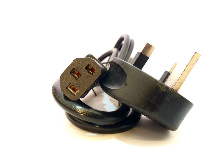 High%20Quality%203%20Pin%20UK%20Plug%20AC%20Power%20Cable%2013A%20Fuse%20For%20PC,%20Rice%20Cooker,%20Kettle.%20-%20Image%204