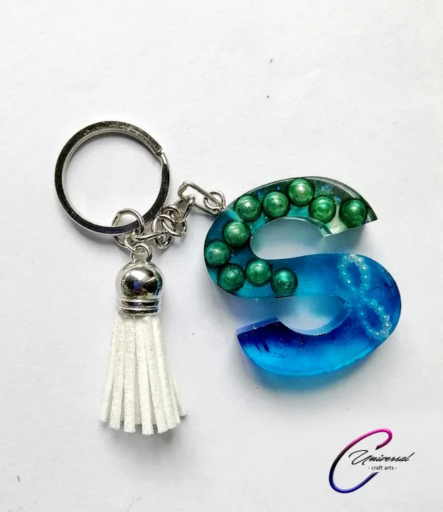 Key%20tag%20-%20Epoxy%20Resin%20English%20Letter%20Key%20Chain.26%20with%20tassel%20English%20Letter%20A%20to%20Z%20-%20Image%202
