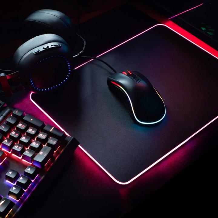Jedel%20RGB%20lightning%20Gaming%20mouse%20pad%20-%20Image%204