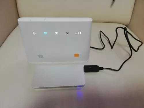 USB%20DC%20CABLE%205v%20to%2012v%20boosting%20-%20Power%20Bank%20To%20Router%20for%20uniterrupted%20WiFi%20-%20Image%204