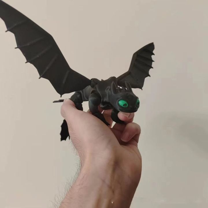 Movie%20Character%20Cartoon%203D%20Toothless%20Dragon%20Figure%20Lovely%20Cute%20Night%20Fury%20Dragon%20Figure%20Q%20Version%2015cm%20Toothless%20Joint%20Model%20Office%20Decor%20-%20Image%207