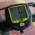 Sunding Wireless Bike Speedometer Bike Computer Waterproof Wired LCD Computer Speedometer Odometer Stopwatch. 