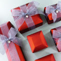 Creative LED Jewelry Box with Light 2024 New High-End Birthday Gift Ring Necklace Bracelet Bracelet Bag. 