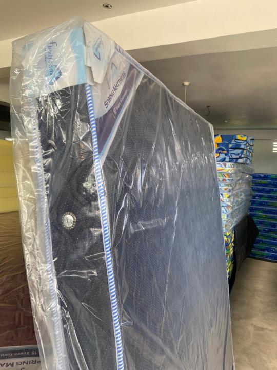 Arpico%2072%20X%2072X%208%20inch%20(6*6*)%20Spring%20%20Mattress%20FLEXIFOAM%20-%2015%20Year%20Warranty%20-%20Image%208