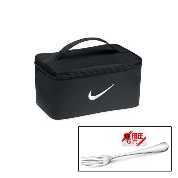 Enhance your Lunchtime Experience with Our Stylish Lunch bags! Plus, for a Limited Time, Enjoy a Complimentary Gift of a Sleek and Handy Fork with every purchase