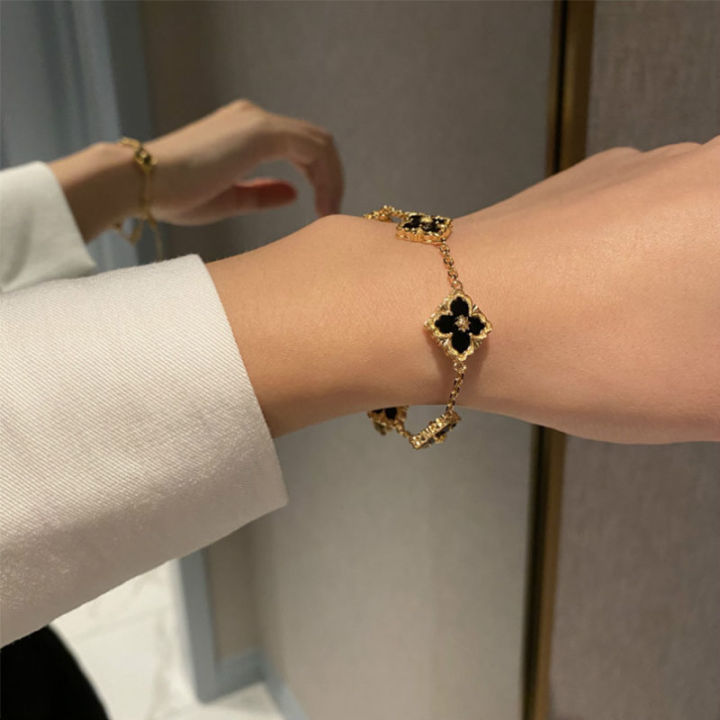 4%20Leaf%20Flower%20Bracelet%20Black%20Clover%20Bracelets%20Stony%20Hand%20Chain%20Women's%20Luxury%20Jewelry%20For%20Female%20-%20Image%207