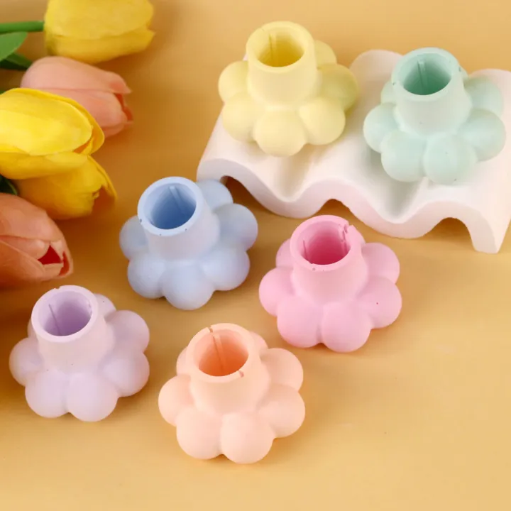 Round%20Candle%20Holder%20Silicone%20Mold%20Nordic%20Candlestick%20Cement%20Plaster%20Craft%20Mould%20DIY%20Cute%20Flower%20Shape%20Resin%20Candle%20Stand%20Molds%20-%20Image%204