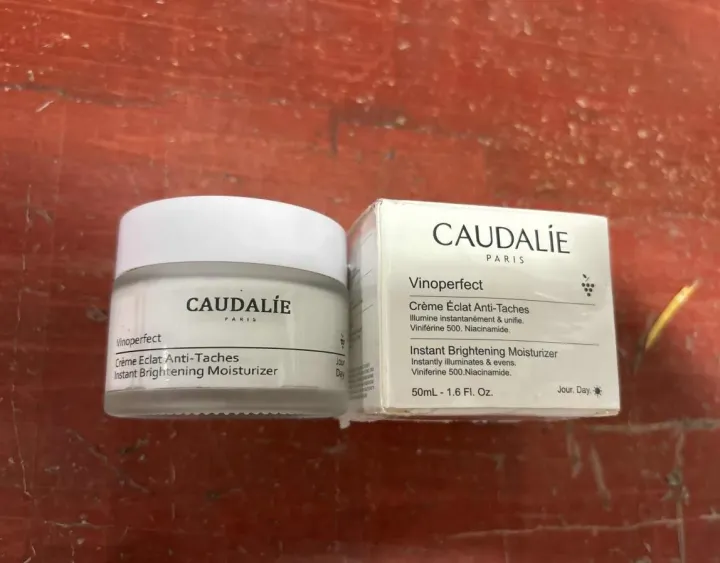 KankongAgu%202024%20Radiance%20Correcting%20Serum%20Vinoperfect%20Instant%20Brighten%20Moisturizing%20Cream%20Hydrated%20Soothing%20Toner%20Spray%20Women%20Skin%20Care%20-%20Image%203