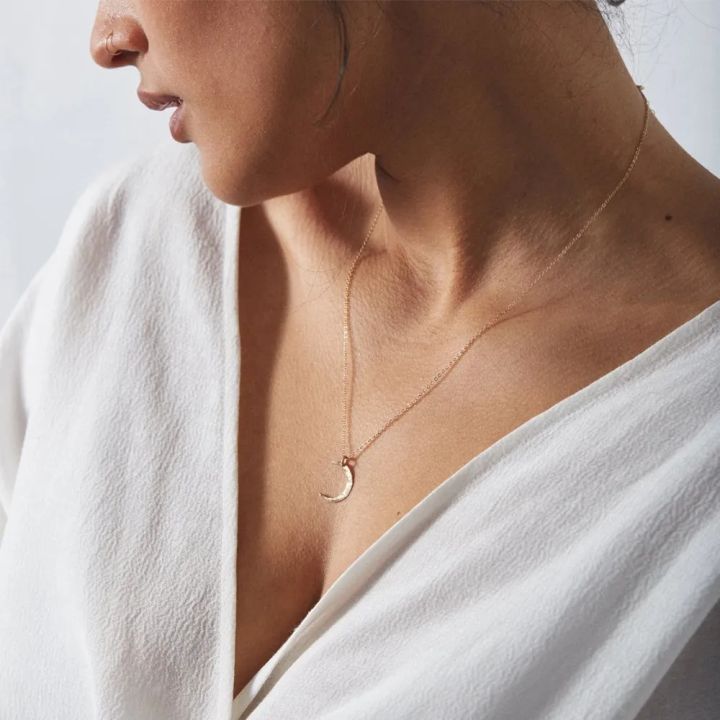 Simple%20Retro%20Crescent%20Moon%20Star%20Necklace%20Charm%20Chain%20Women%20Titanium%20Steel%2018K%20Gold%20Plated%20jewelry%20-%20Image%202