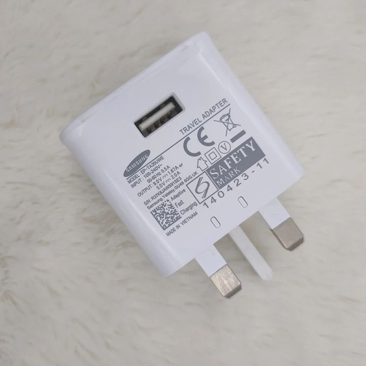 Charger%20Adapter%20made%20in%20Vietnam%20-%20Image%205