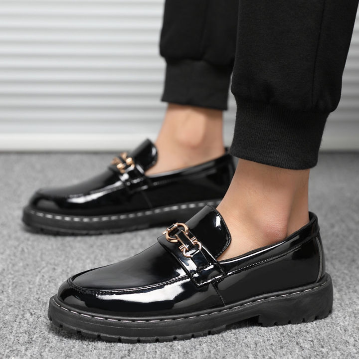 Summer%20Men's%20Casual%20Leather%20Shoes%20Slip-on%20Lofter%20Men's%20Shoes%20Tods%20Autumn%20Korean%20Style%20Versatile%20Trendy%20British%20Loafers%20-%20Image%202