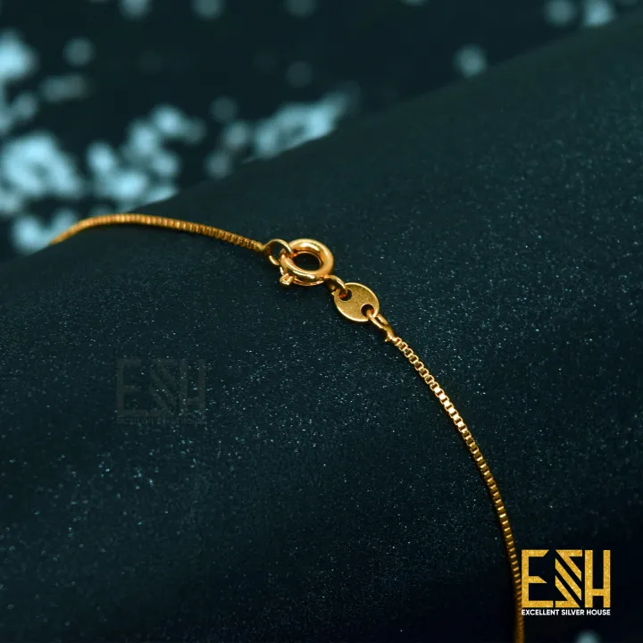 Gold%20plated%2018/24%20Inch%20Short%20Box%20Chain%2001MM%20With%20Small%20Star%20Sun%20Theme%20Pendant%20-%20Image%207