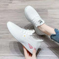 【ETOP】Walking Little White Women's Shoes Canvas Shoes Children's Spring New Leisure Sports. 