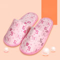 【WEJA】1Pair Children's Disposable Slippers Hotel Room SPA Portable Closed Toe Cute Slippers Home Guest Kids Baby Indoor Travel Shoes. 