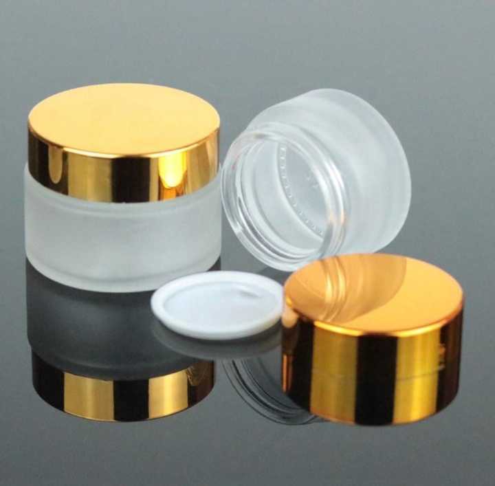 Empty%20Glass%20Cosmetic%20Containers%20-%20Sample%20Jars%20for%20Beauty%20Products%20-%20Image%203