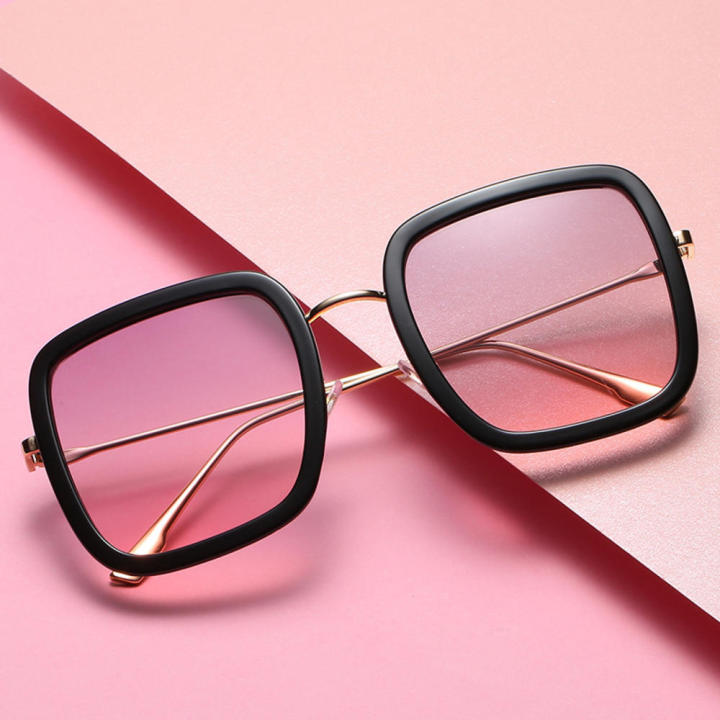 Unisex%20style%20Oversized%20sunglasses%20Sleek%20Lightweight%20frame%20Flat%20mirror%20lens%20Square%20frame%20glasses%20Fashionable%20design%20UV400%20protection%20Anti-blue%20light%20eyeglasses%20for%20Daily%20wear%20Office%20use%20Gaming%20Outdoor%20activities%20Protection%20against%20digital%20eye%20strain%20-%20Image%204