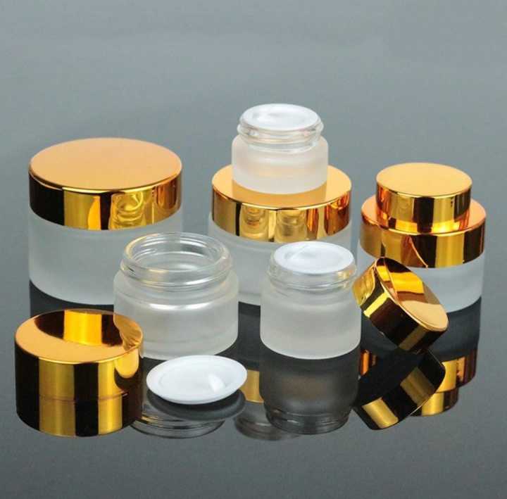 Empty%20Glass%20Cosmetic%20Containers%20-%20Sample%20Jars%20for%20Beauty%20Products%20-%20Image%205