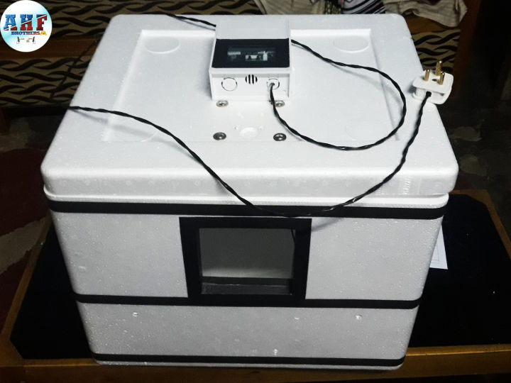 Eggs%20Manual%20incubator%20with%20sensor%20Controll%20(55-60)%20-%20Image%202
