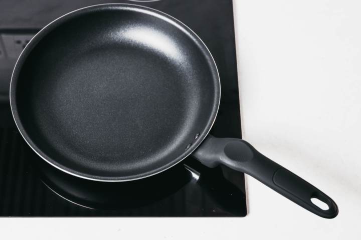 KITCHEX%20Nonstick%20Fry%20Pan%2024cm%20-%20Image%203