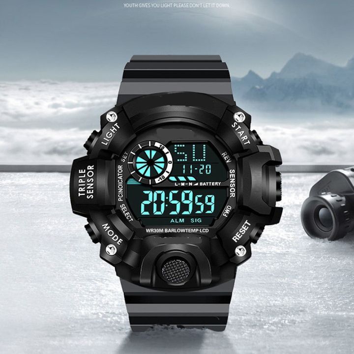 Digital%20Watch%20For%20Men%20Single%20Digital%20Time%20Design%20-%20Image%204